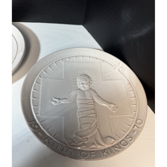 Vintage Frankoma Christmas Nativity Plate 1968,69,70 Christmas Decor Plates - Picture 5 of 8